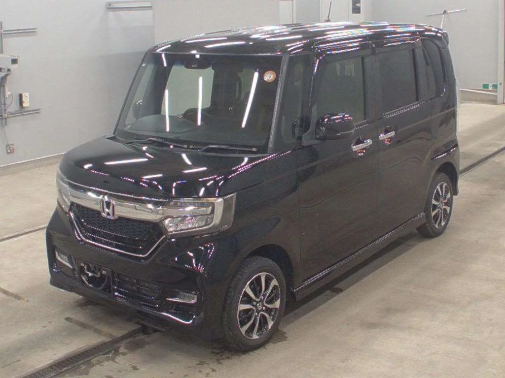 Honda N BOX CUSTOM JF4 2018